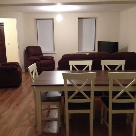 3 Bedroom Newly Furnished Cork City Exterior photo