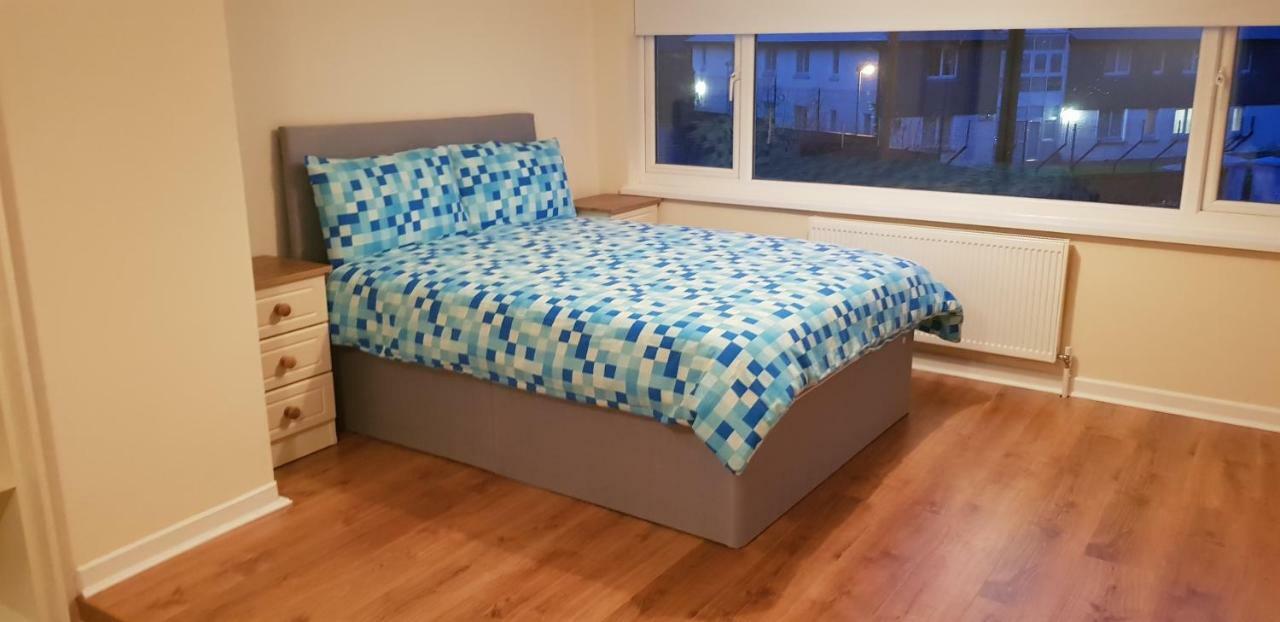 3 Bedroom Newly Furnished Cork City Exterior photo